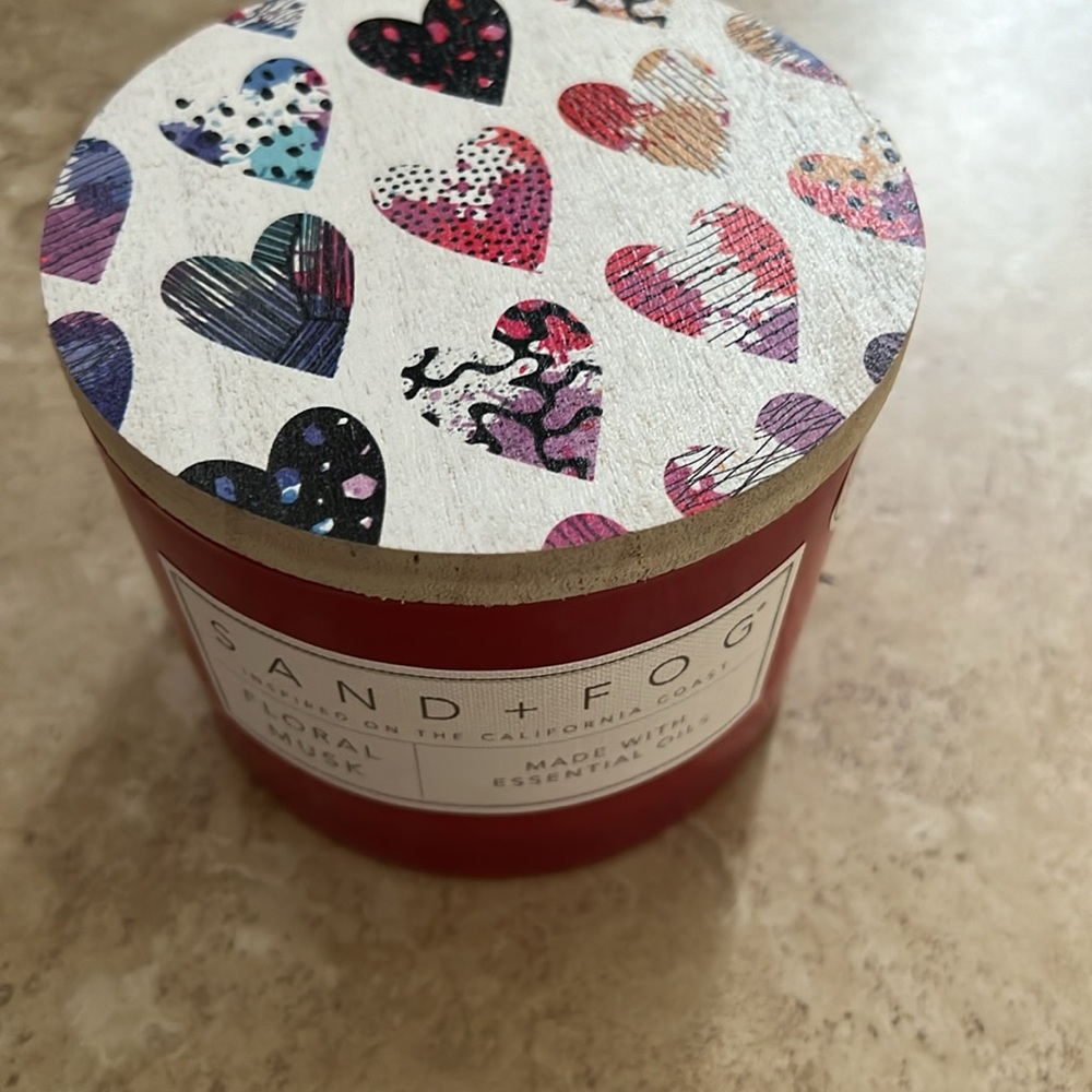 Sand +Fog candle floral musk